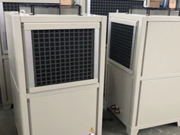 油冷機散熱結構如何改進